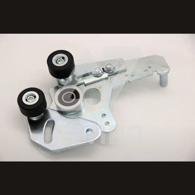 Замок дверей шахты левый R2 AMD KM601070G02