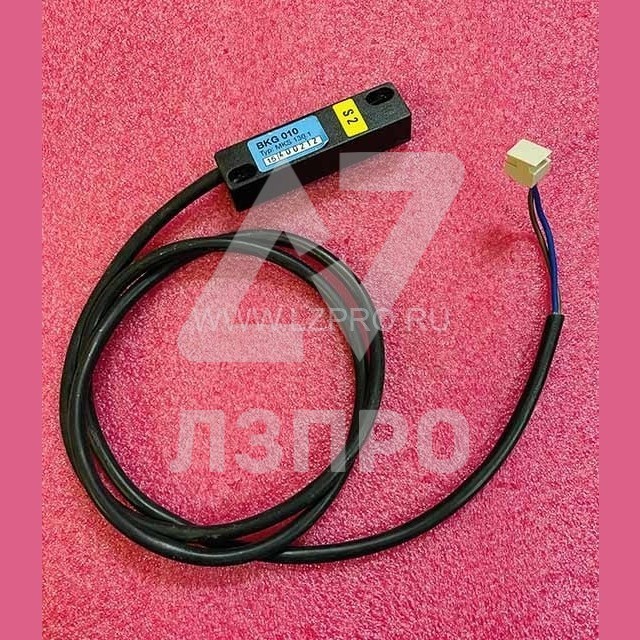Этажный магнитный датчик bkg010 mks 130.1 BKG