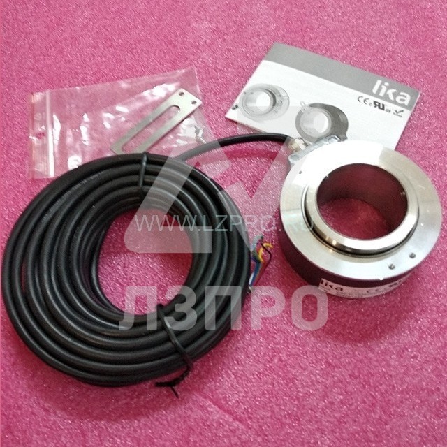 Датчик угла поворота инкрементальный C82-H-1024ZCU444PL7/S509F Lika Italy