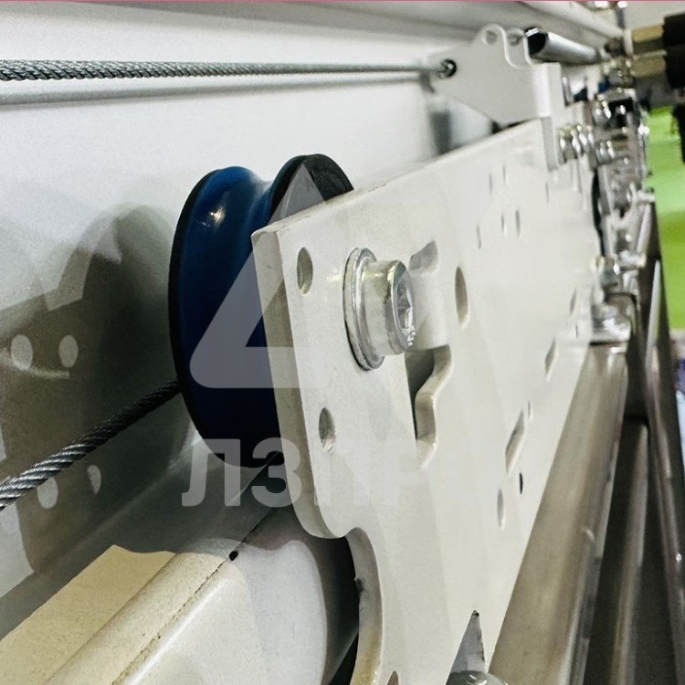 Ролик каретки дверей шахты Eshine