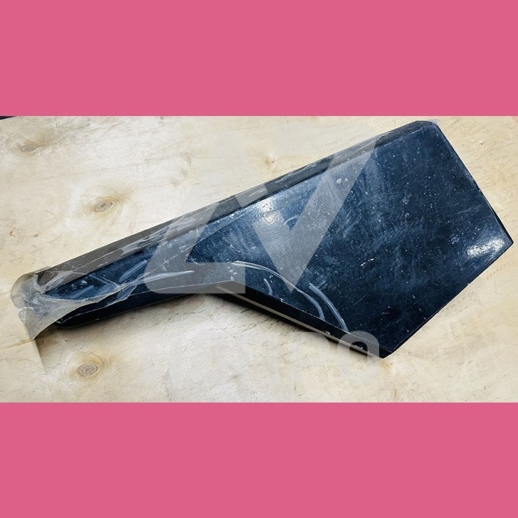 Металлическая крышка устья поручня эскалатора левая NCE/NCT GAA402CAA2 Otis