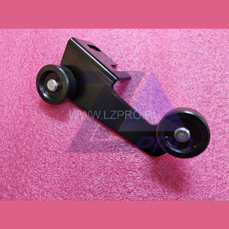 Качалка замка дверей с роликами правая Wittur L=160мм W=75мм 3201.14.0044V02 Selcom