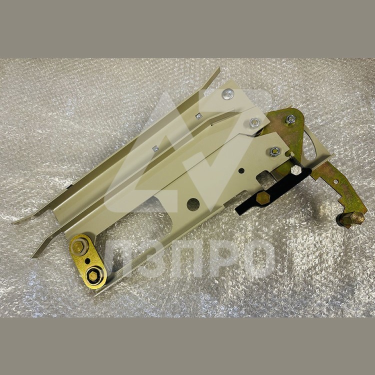 Отводка дверей кабины левая (телескоп. Откр.) 0411Е.03.10.060-01 Wellmax СЛЗ