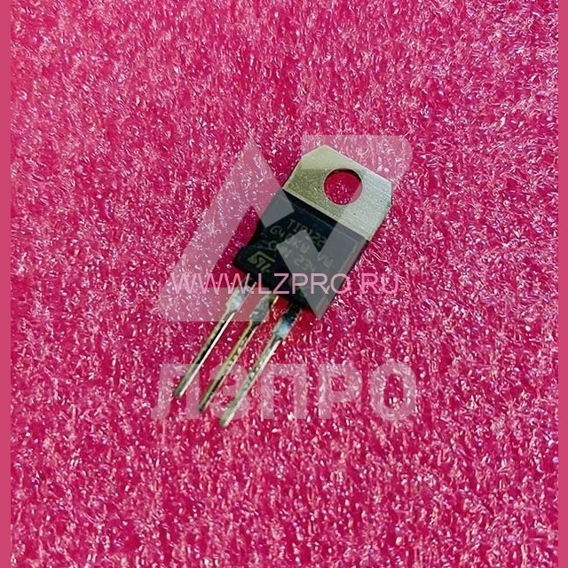 Транзистор TIP122