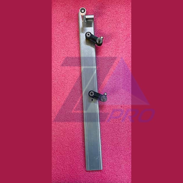 Замок дверей кабины привода D2200/HPCD правый FCA24601E1 Otis