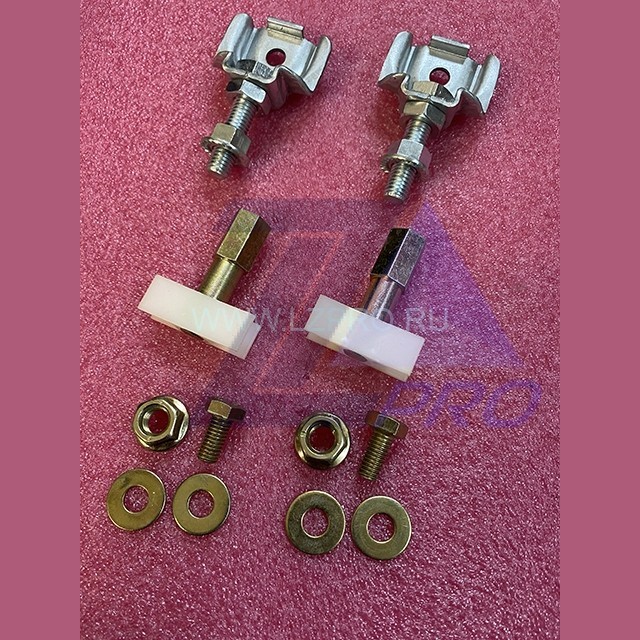 Комплект для крепления и регулирования створки двери ACH-0101B15B0/0 Fermator