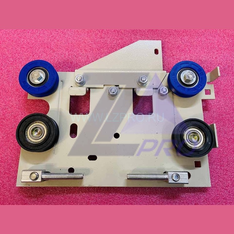 Каретка дверей кабины правая 0411Е.03.10.010МП Ecomaks ЩЛЗ