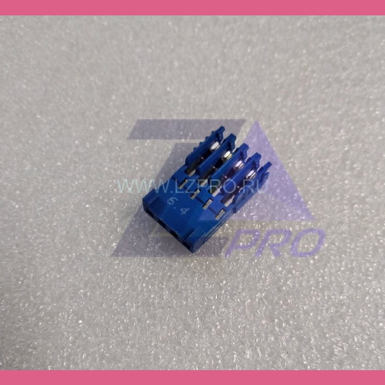 Розетка (штекер) АМР 1х4 конт.шаг 2.54 мм 281783-4