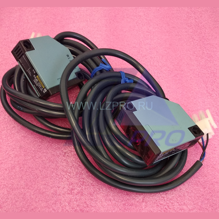 Инфракрасный фотоэлектрический датчик (комплект) E3JK-T31-N