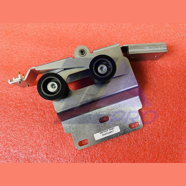 Замок дверей шахты правый (площадка со смещением)  FAA23400K7/ZAA23400T7