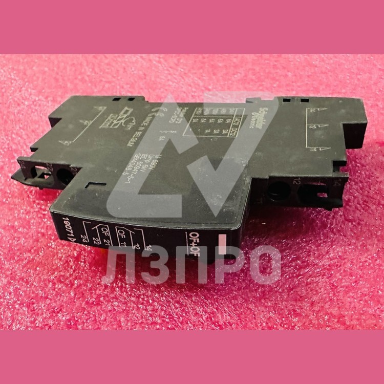 Блок дополнительных контактов OF-OF NG125 Schneider Electric