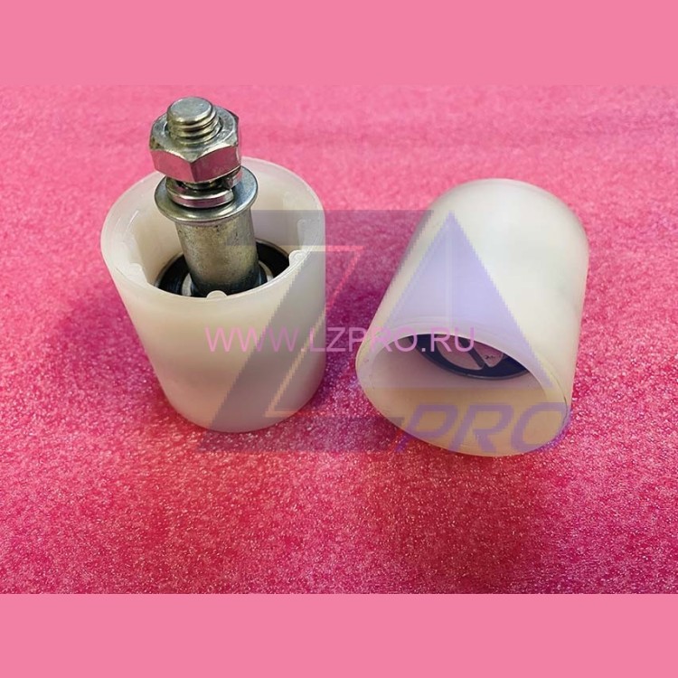 Ролик с осью D=50мм огибающей батареи холостой ветви поручня эскалатора 506NCE GAA456DG1 Otis