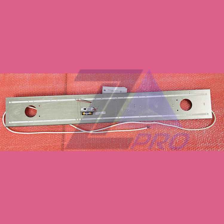 Светильник светодиодный СП-81.1.2 (1190х180х70мм) с аварийным режимом Wellmaks ЩЛЗ