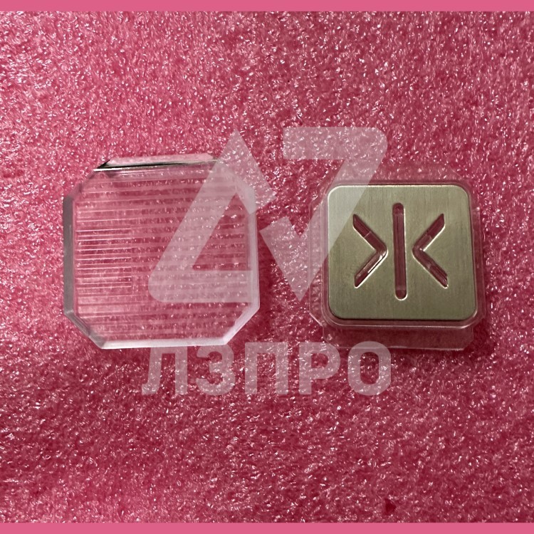 Нажимной элемент >I< квадратный (высокий держатель) KM51027511V KONE