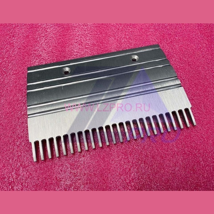 Гребенка эскалатора центральная 203х139мм 24зуба 506NCE/XO508 GAA453BM1/XAA453CD1 Otis