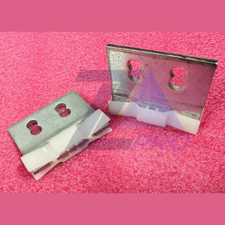 Башмак дверей QKS6/8/9/11 505801 Schindler