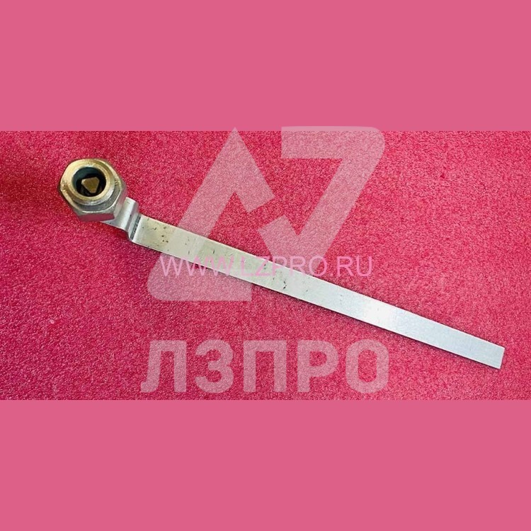 Рычаг дверей шахты 100ПСБ.06.05.200Е-02 КМЗ