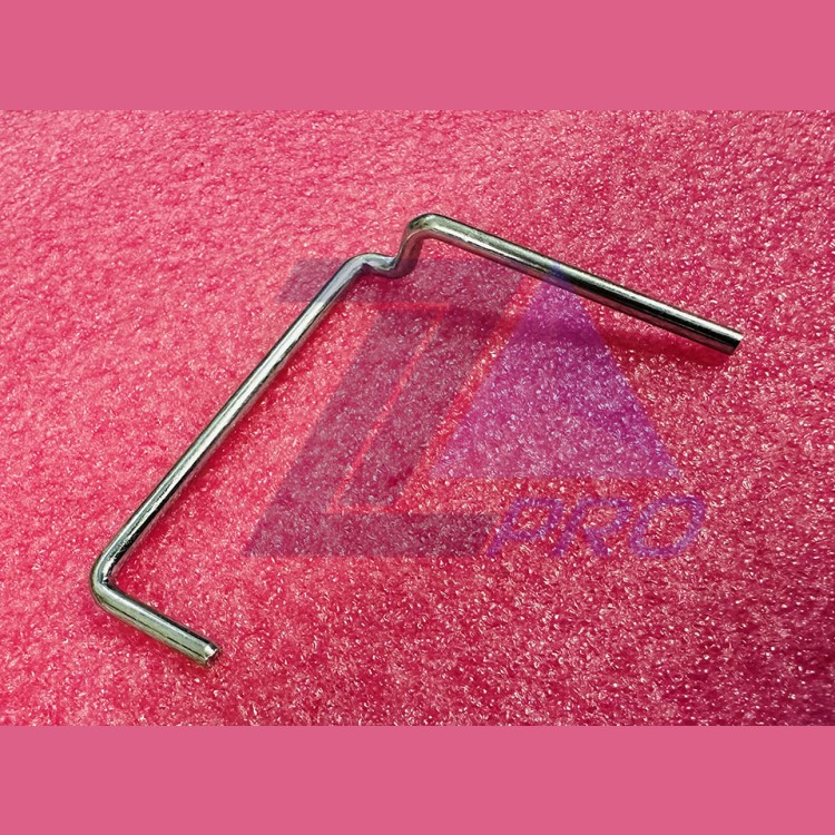 Пружина оси палеты траволатора левая GAA94BF2 Otis