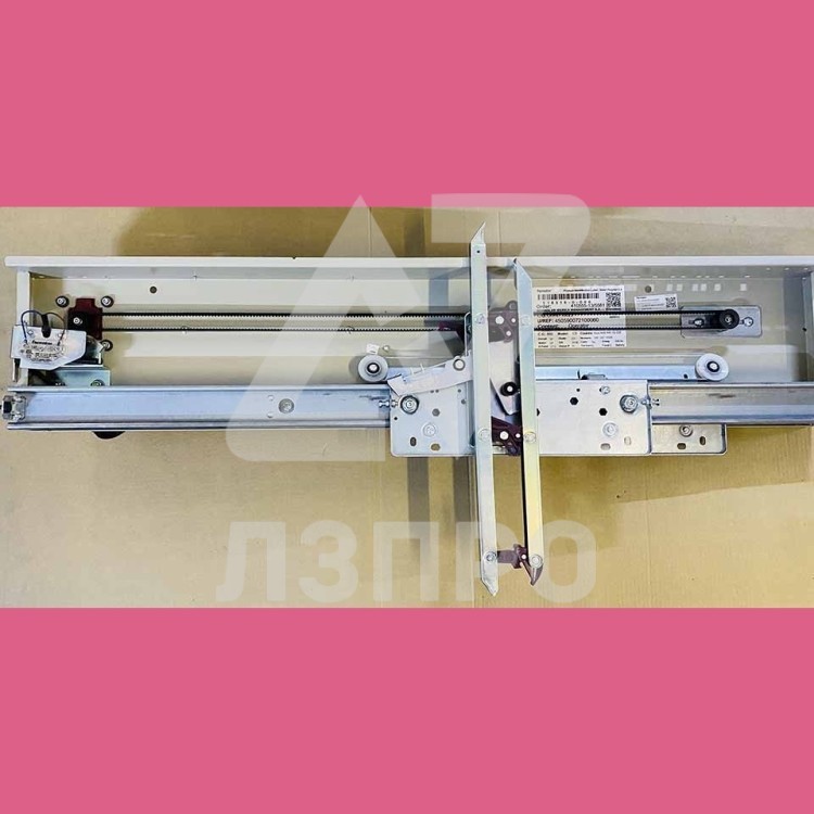 Привод дверей кабины в сборе ( проем 800, Model CS, твухстворчатый телескопический правый, контролле