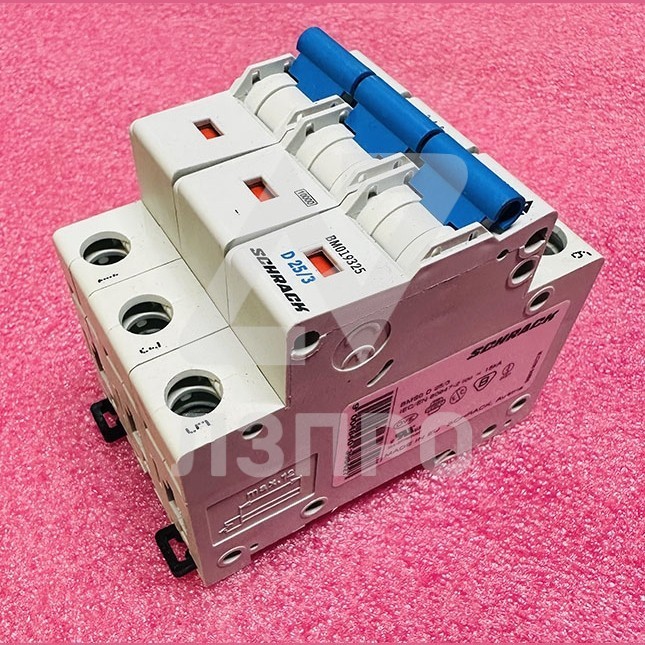 Автоматический выключатель 3P D25/3 BMS0 SCHRACK