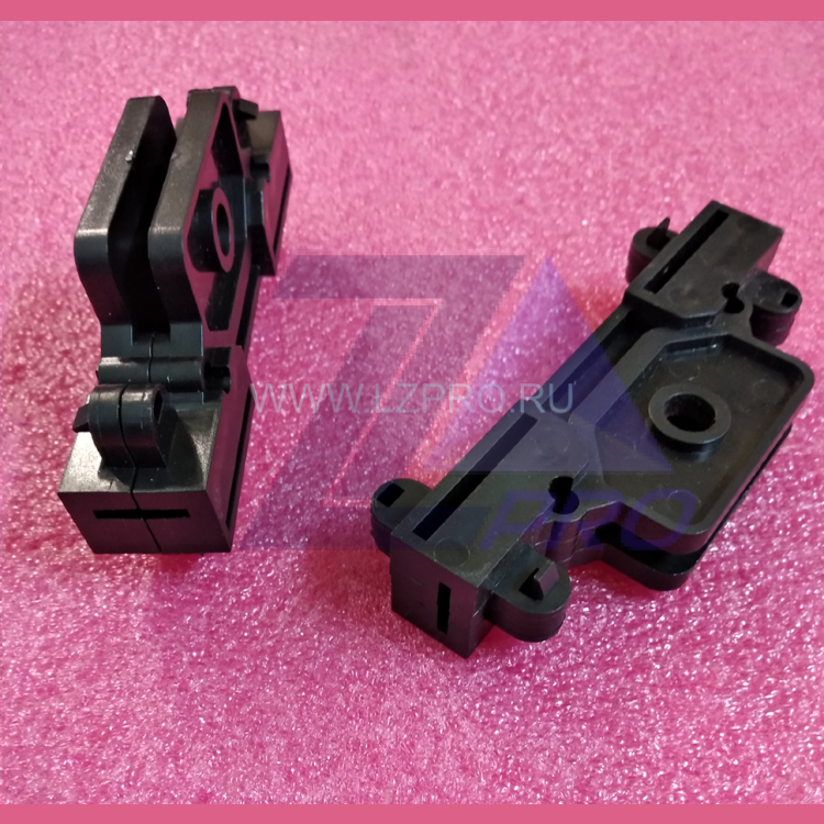 Крепление (соединитель) ремня (шир.13 мм) ZAA149BK1