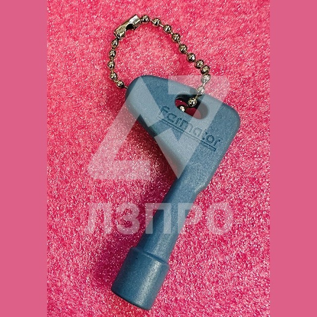 Ключ портальный треугольник универсальный Fermator