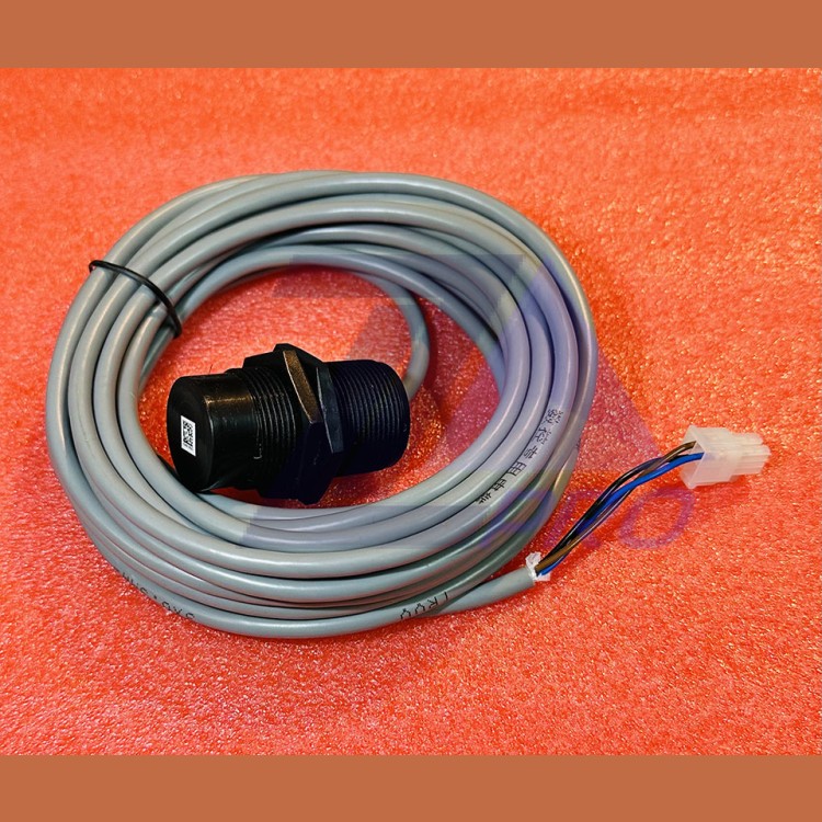 Датчик загрузки кабины XB50 SSM-R30-L1-6M KM712537G01 Kone