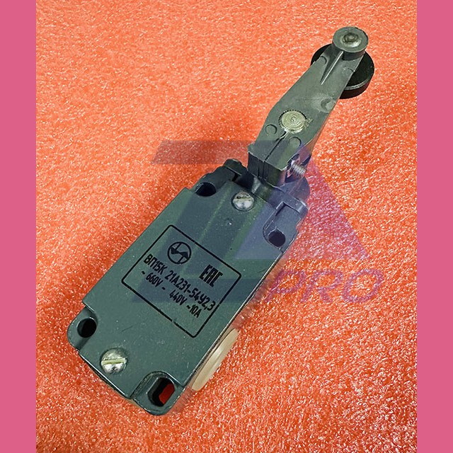 Выключатель путевой ВП15К21А231-54У2.3