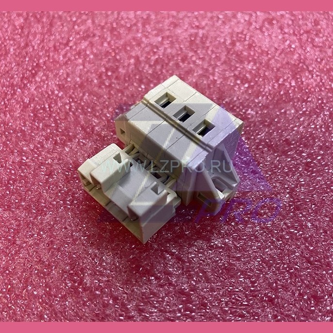 Разъем 3-х контактный, шаг 5 мм, тип "папа" 721-603/019-000 Wago MCS MIDI