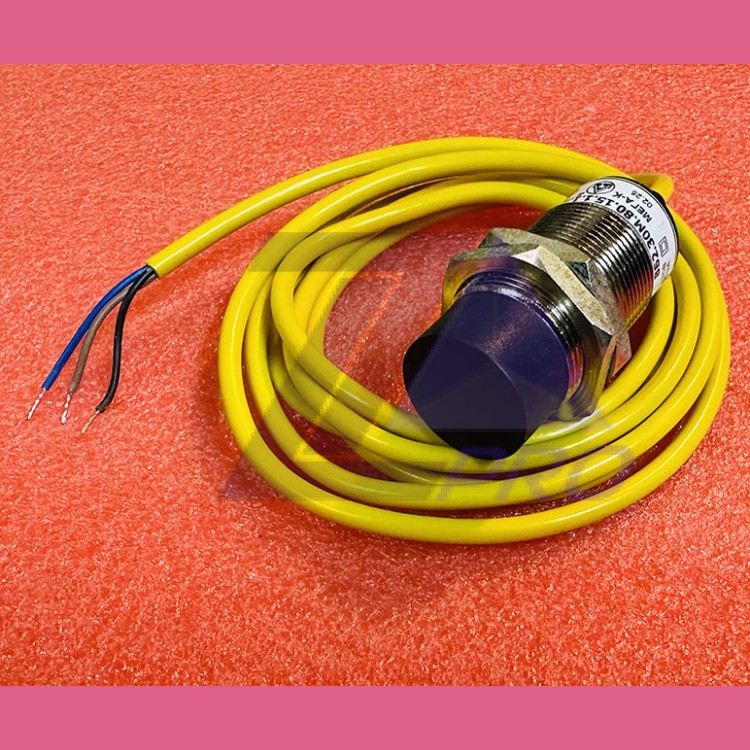 Выключатель бесконтактный индуктивный M30 ВБ2.30М.80.15.1.1.Z