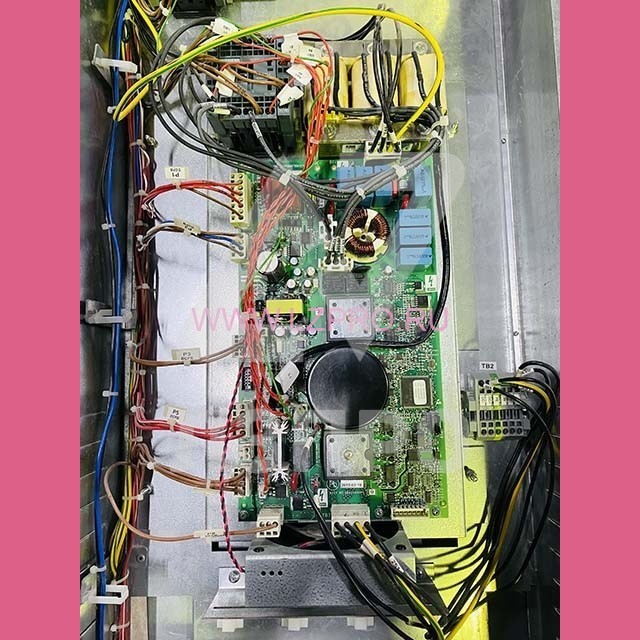 Привод частотный SSI UD402 GCA21305XT10 (УЦЕНЕННЫЙ)