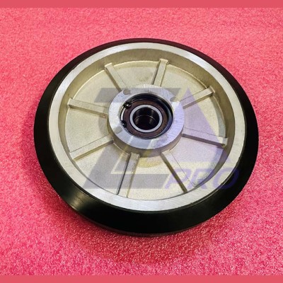 Ролик D-150мм башмака кабины W=27мм без оси RG150 KM581275G03 Kone