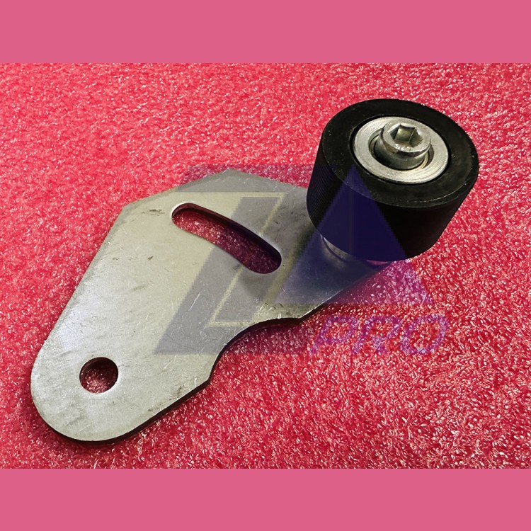 Рычаг замка двери AMD правый KM603150G02 Kone